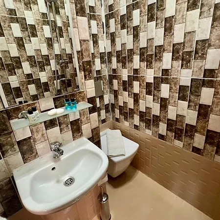 April Hotel