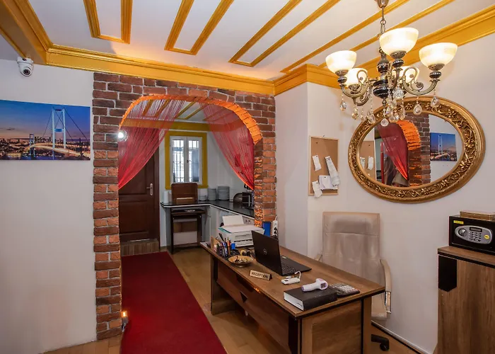 April Hotel Istambul