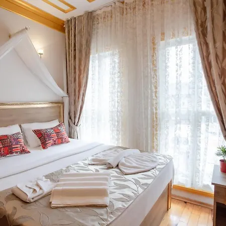 April Istanbulská provincie